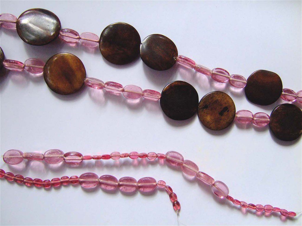 Bone Disc Pink 2 Bead Curtain For Restaurant Partition