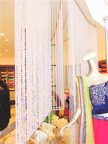 Shop High Quality Bead Curtain Visual Merchandising Bead Curtain